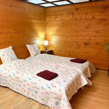 La Cure De Bed & Breakfast