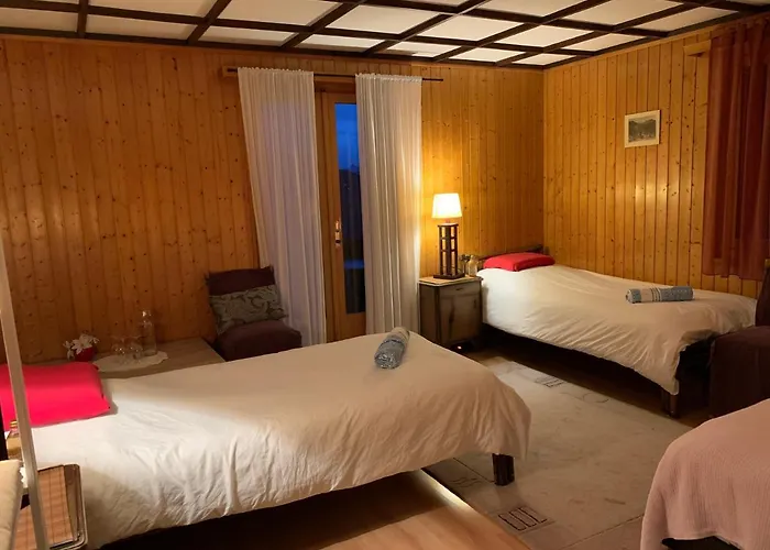 La Cure De Bed and Breakfast