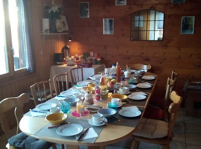 Bed and Breakfast La Cure De *