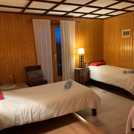 La Cure De Bed & Breakfast